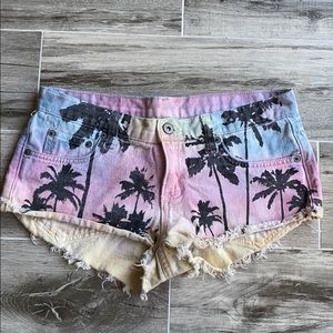 LF Shorts